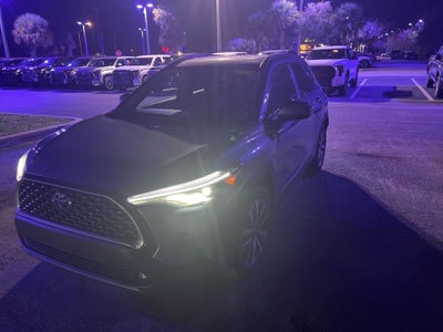 2023 Toyota Corolla Cross XLE