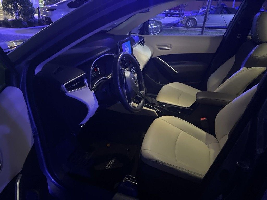 2023 Toyota Corolla Cross XLE