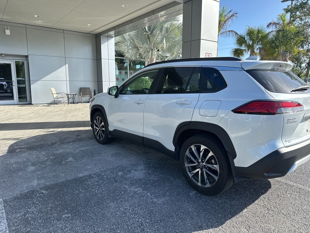 2023 Toyota Corolla Cross XLE