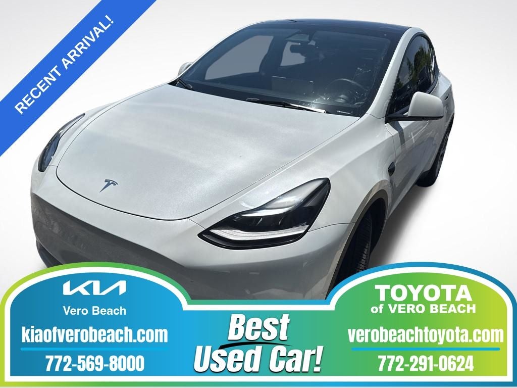 2024 Tesla Model Y's photo