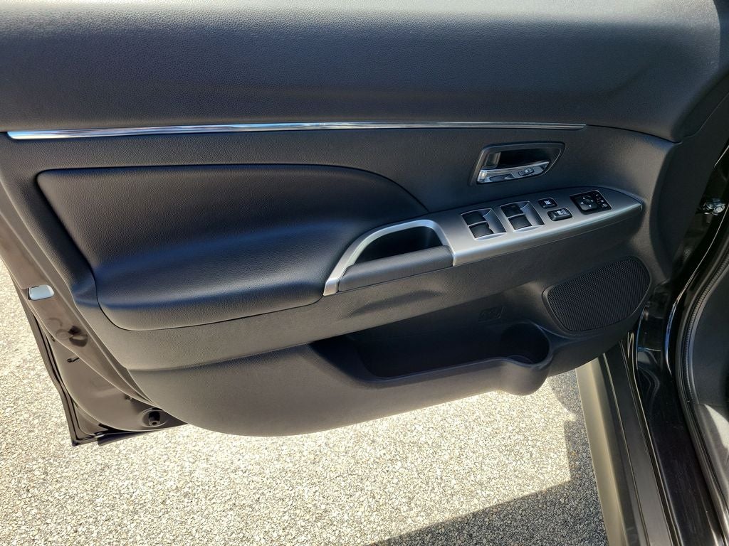 2025 Mitsubishi Outlander Sport 2.0 SE