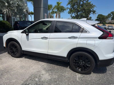2022 Mitsubishi Eclipse Cross LE