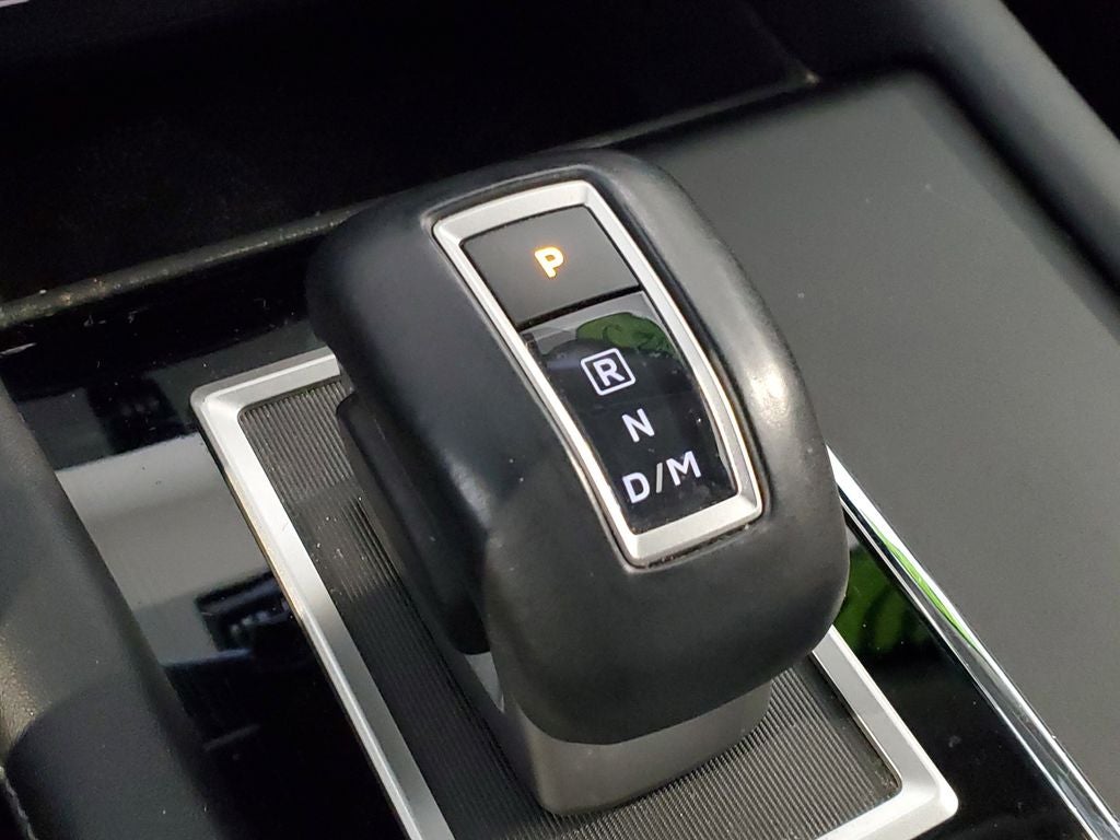 2023 Mitsubishi Outlander Base