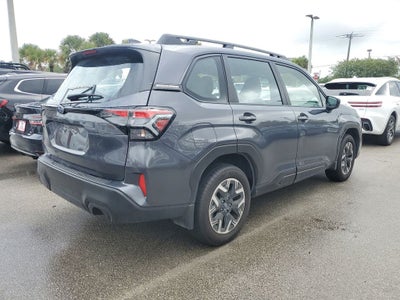 2025 Subaru Forester Base