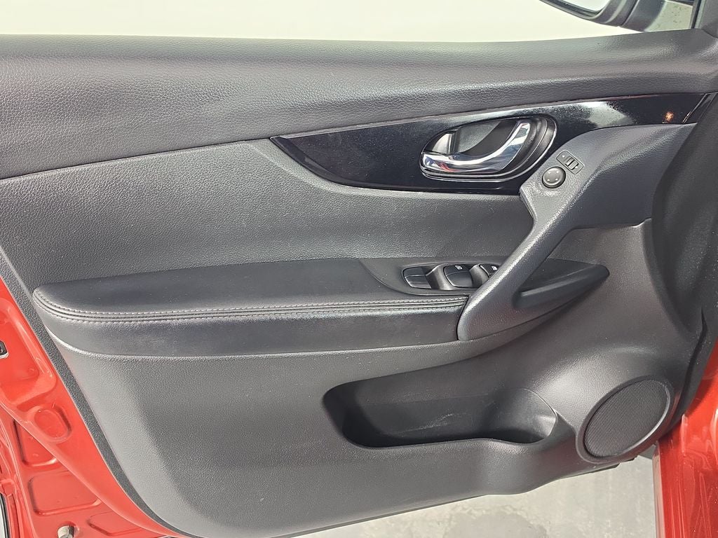 2020 Nissan Rogue Sport SV