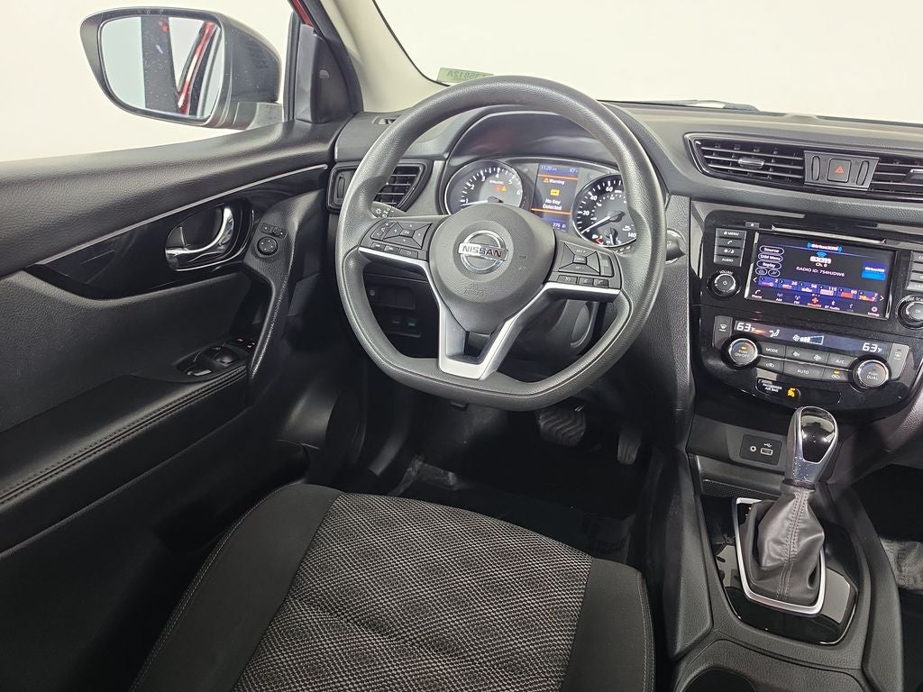 2020 Nissan Rogue Sport SV