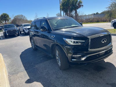 2022 INFINITI QX80 LUXE