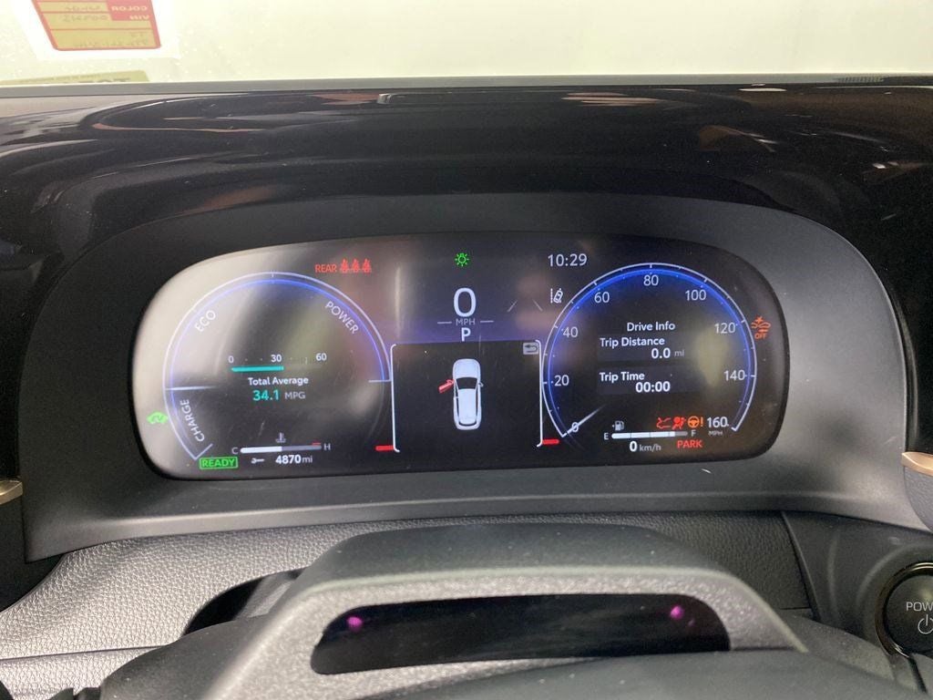 2025 Toyota Crown Signia Limited