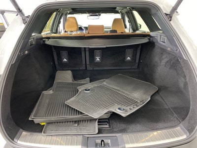 2025 Toyota Crown Signia Limited