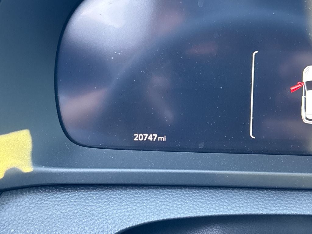 2025 Toyota Crown Signia XLE