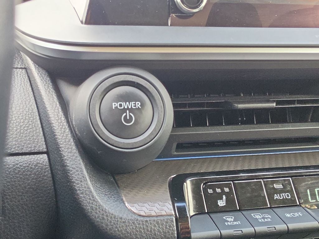 2024 Toyota Prius XLE