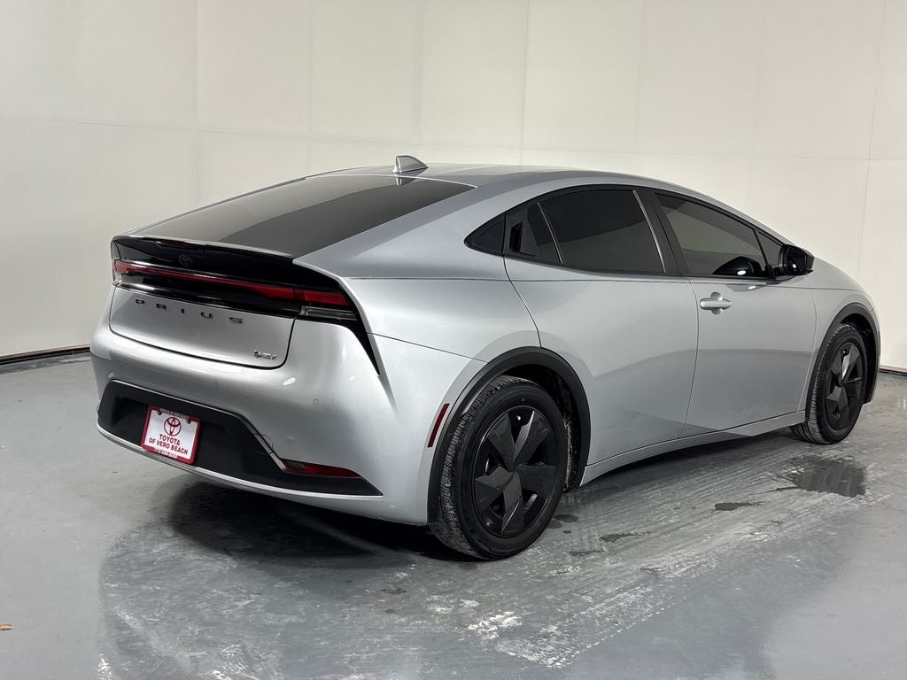 2024 Toyota Prius LE