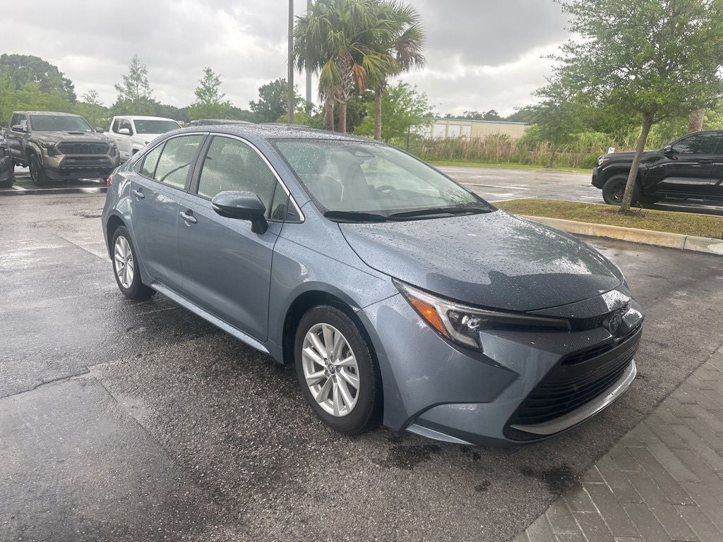 2025 Toyota Corolla Hybrid XLE
