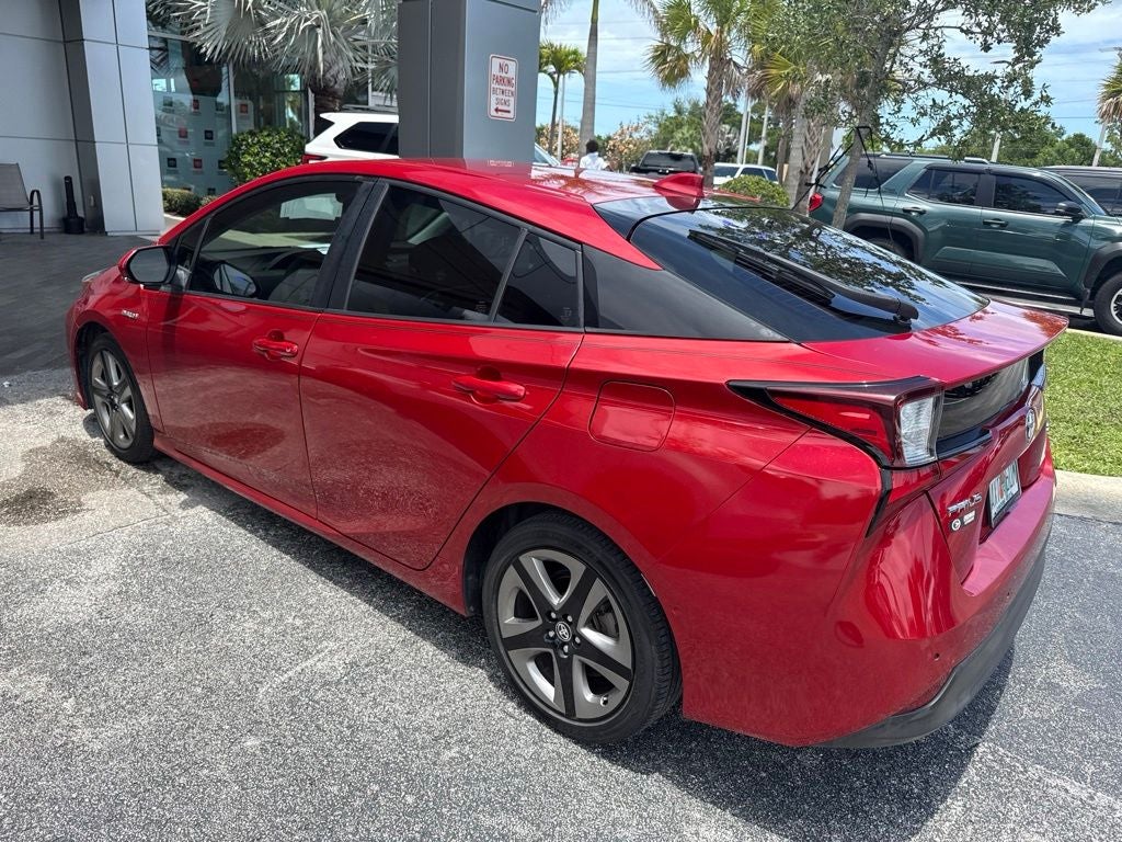 2021 Toyota Prius XLE