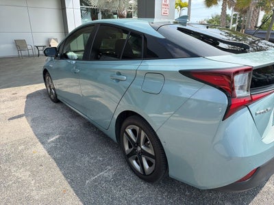 2019 Toyota Prius XLE