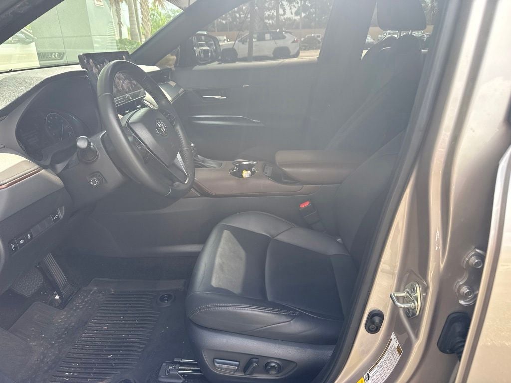 2023 Toyota Venza XLE