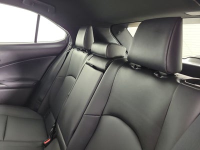 2024 Lexus UX 250h F SPORT Design
