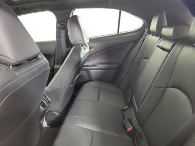 2024 Lexus UX 250h F SPORT Design
