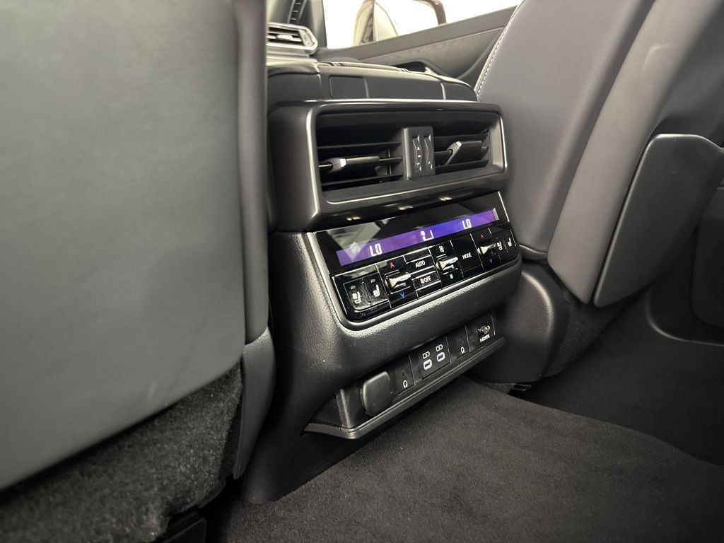 2024 Lexus LX 600 Luxury