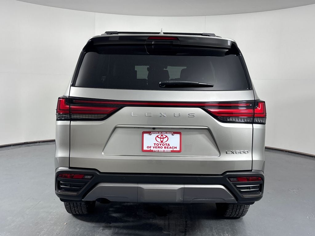 2024 Lexus LX 600 Luxury