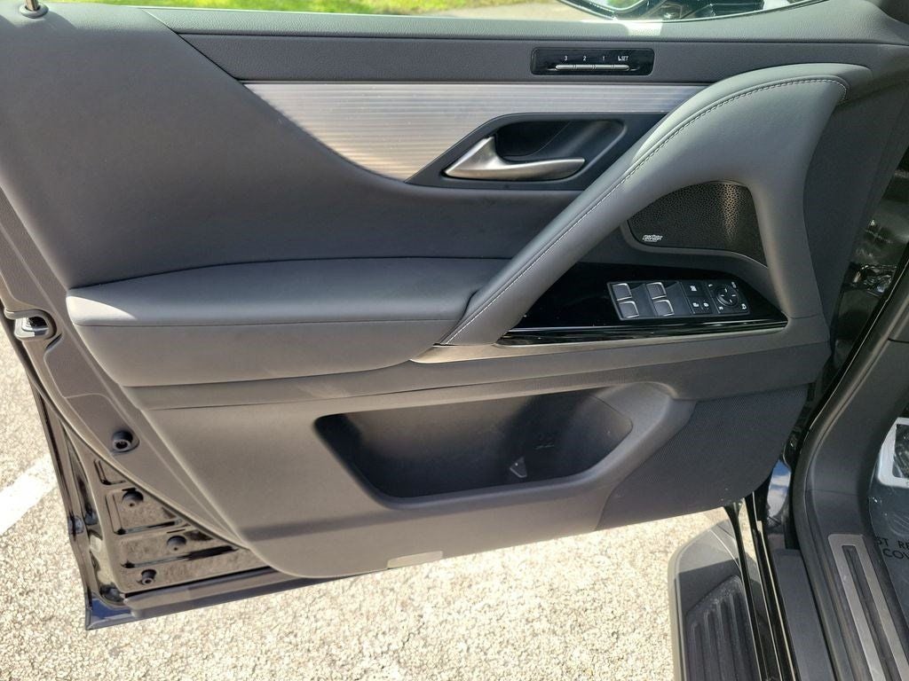 2024 Lexus LX 600 F SPORT
