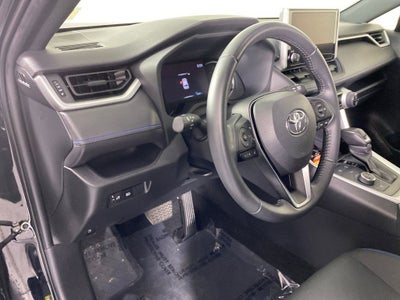 2023 Toyota RAV4 Hybrid SE