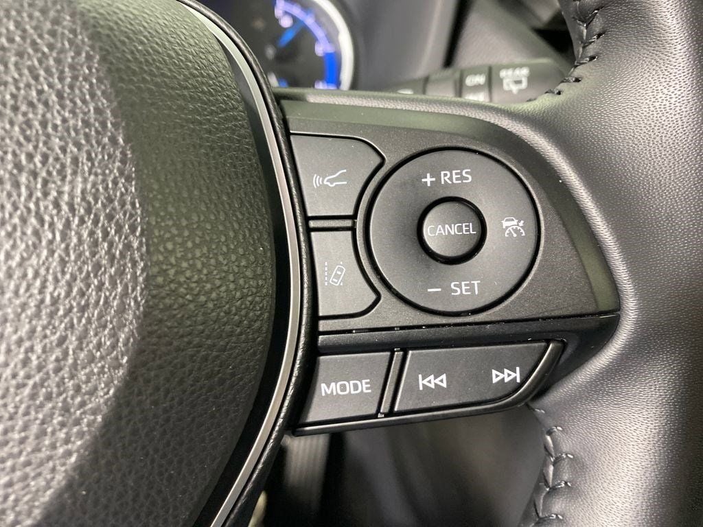 2023 Toyota RAV4 Hybrid SE