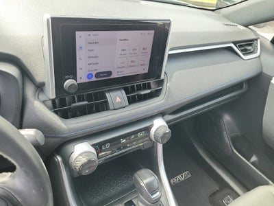 2023 Toyota RAV4 Hybrid SE