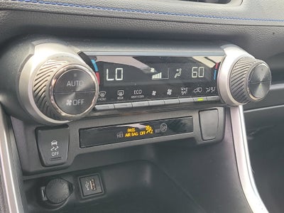 2023 Toyota RAV4 Hybrid SE