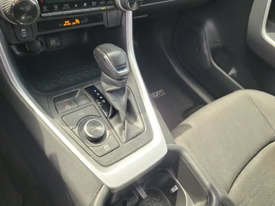 2023 Toyota RAV4 Hybrid SE