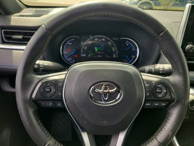 2023 Toyota RAV4 Hybrid SE