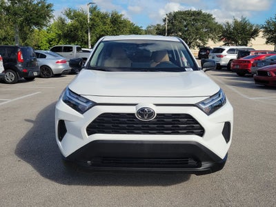 2023 Toyota RAV4 LE