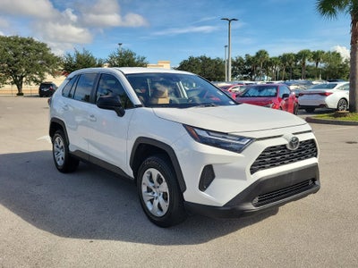 2023 Toyota RAV4 LE
