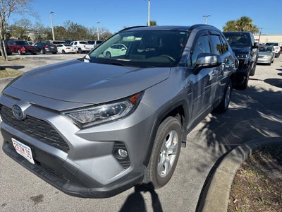 2019 Toyota RAV4 Hybrid XLE