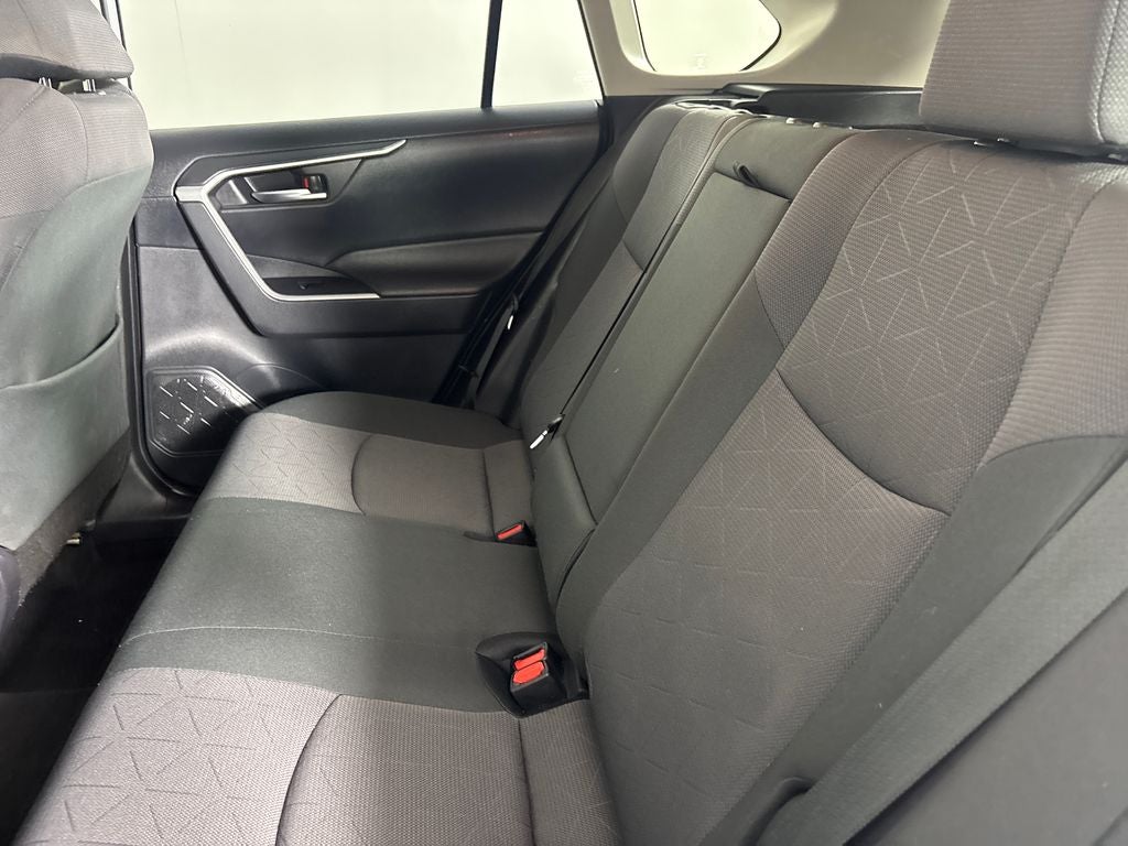 2019 Toyota RAV4 Hybrid XLE