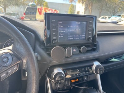 2019 Toyota RAV4 Hybrid XLE