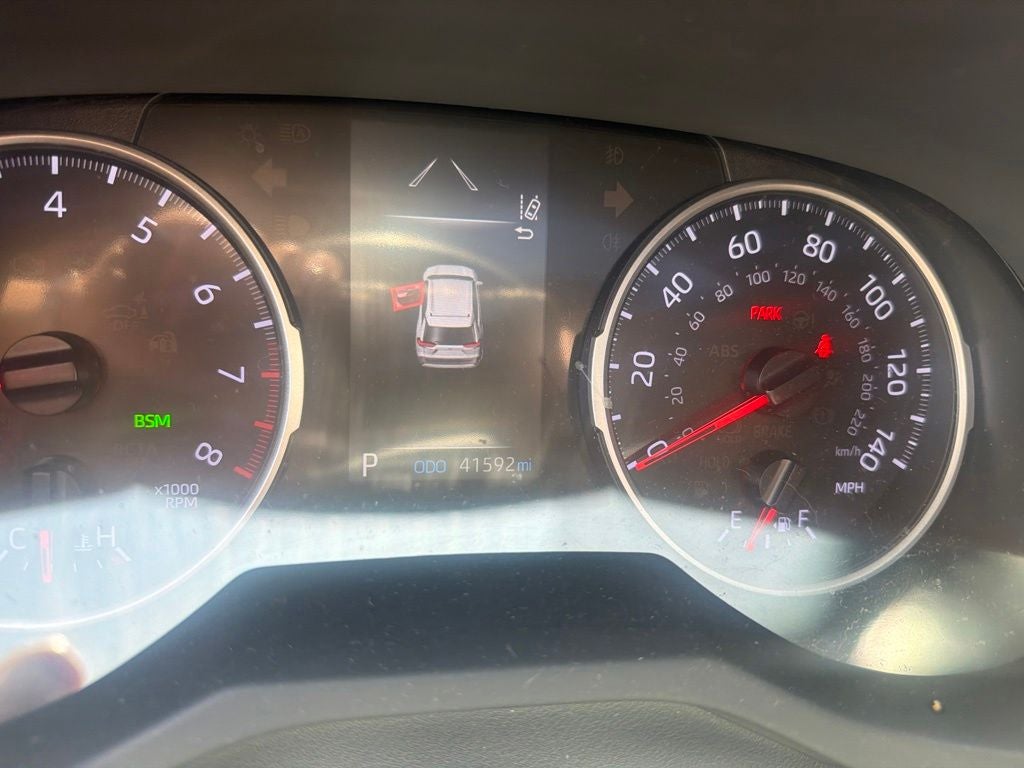 2020 Toyota RAV4 XLE