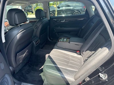 2012 Hyundai Equus Signature