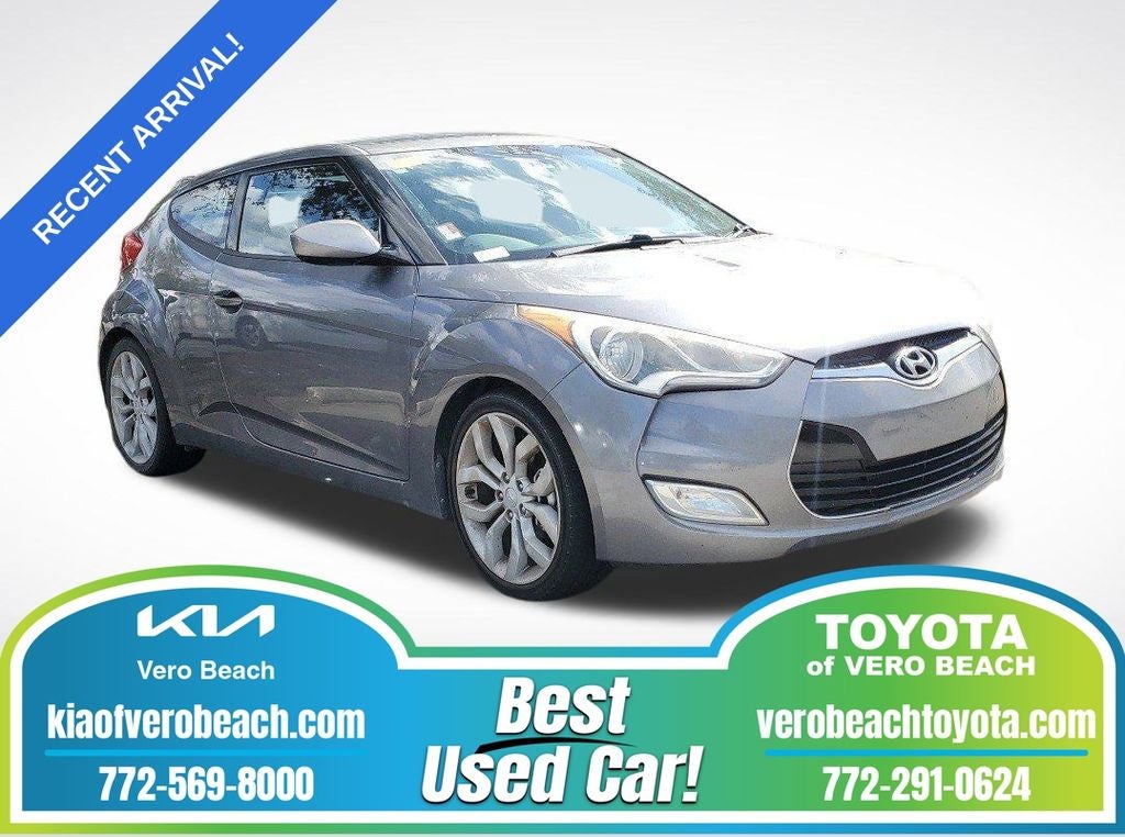 2013 Hyundai Veloster Base w/Black