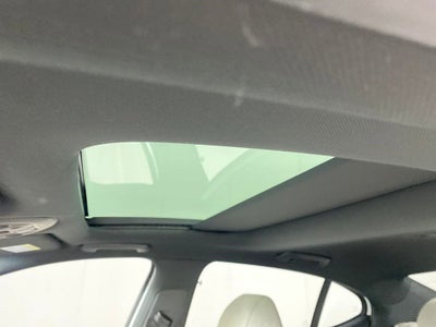 2022 Genesis G70 2.0T