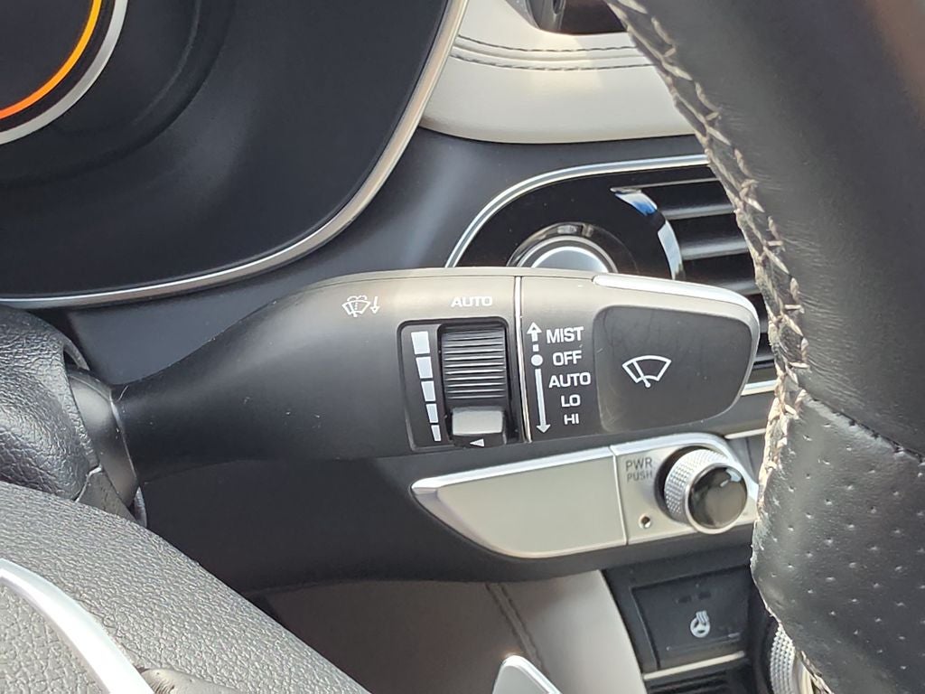 2023 Genesis G70 3.3T
