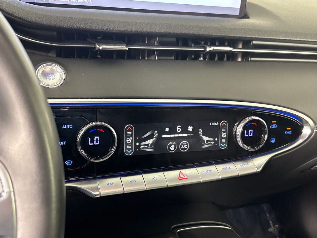 2023 Genesis GV70 2.5T
