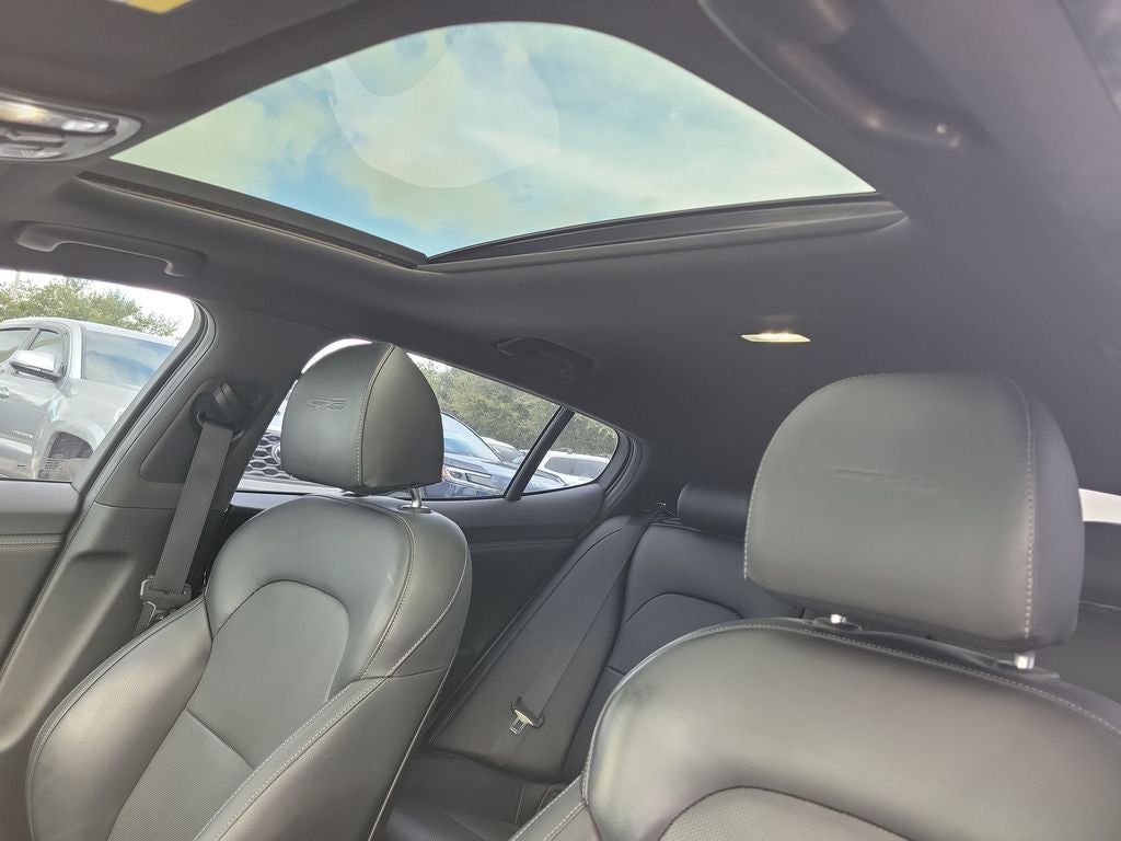 2022 Kia Stinger GT-Line