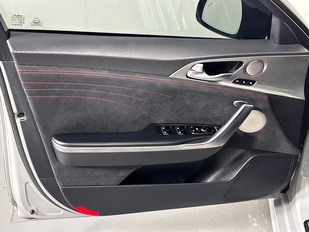 2023 Kia Stinger GT2