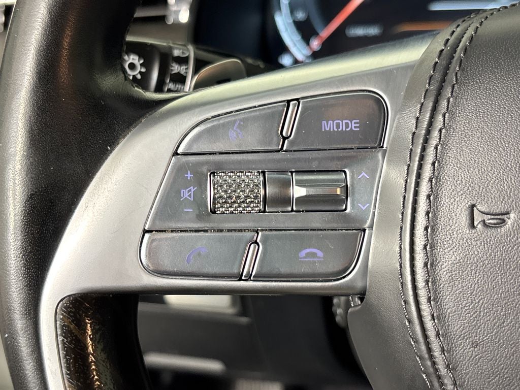 2019 Kia K900 Luxury