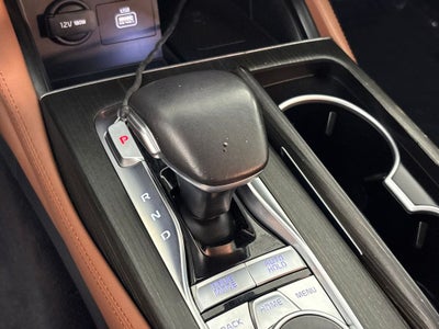 2019 Kia K900 Luxury