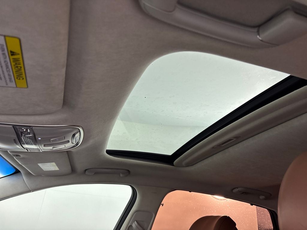 2019 Kia K900 Luxury