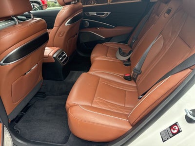 2019 Kia K900 Luxury