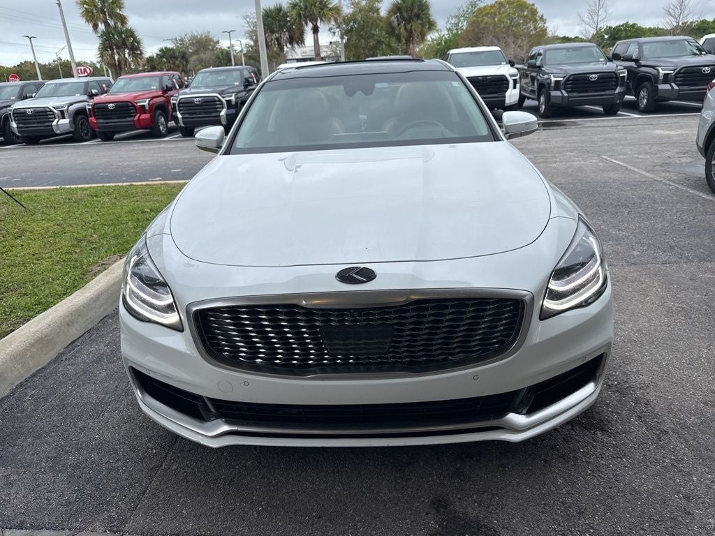 2019 Kia K900 Luxury