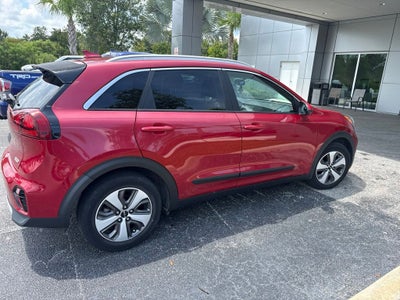 2022 Kia Niro LX